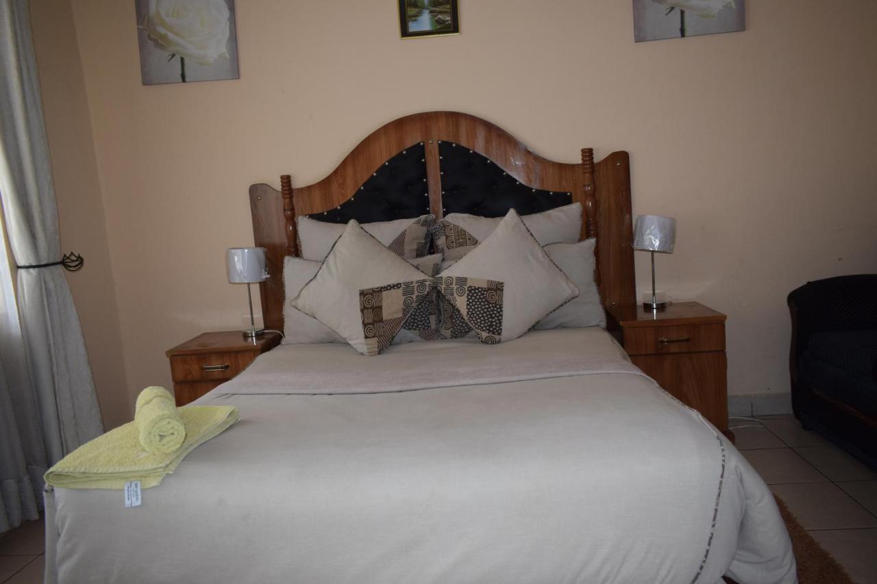 The Crown Inn Guest House Northwood 外观 照片